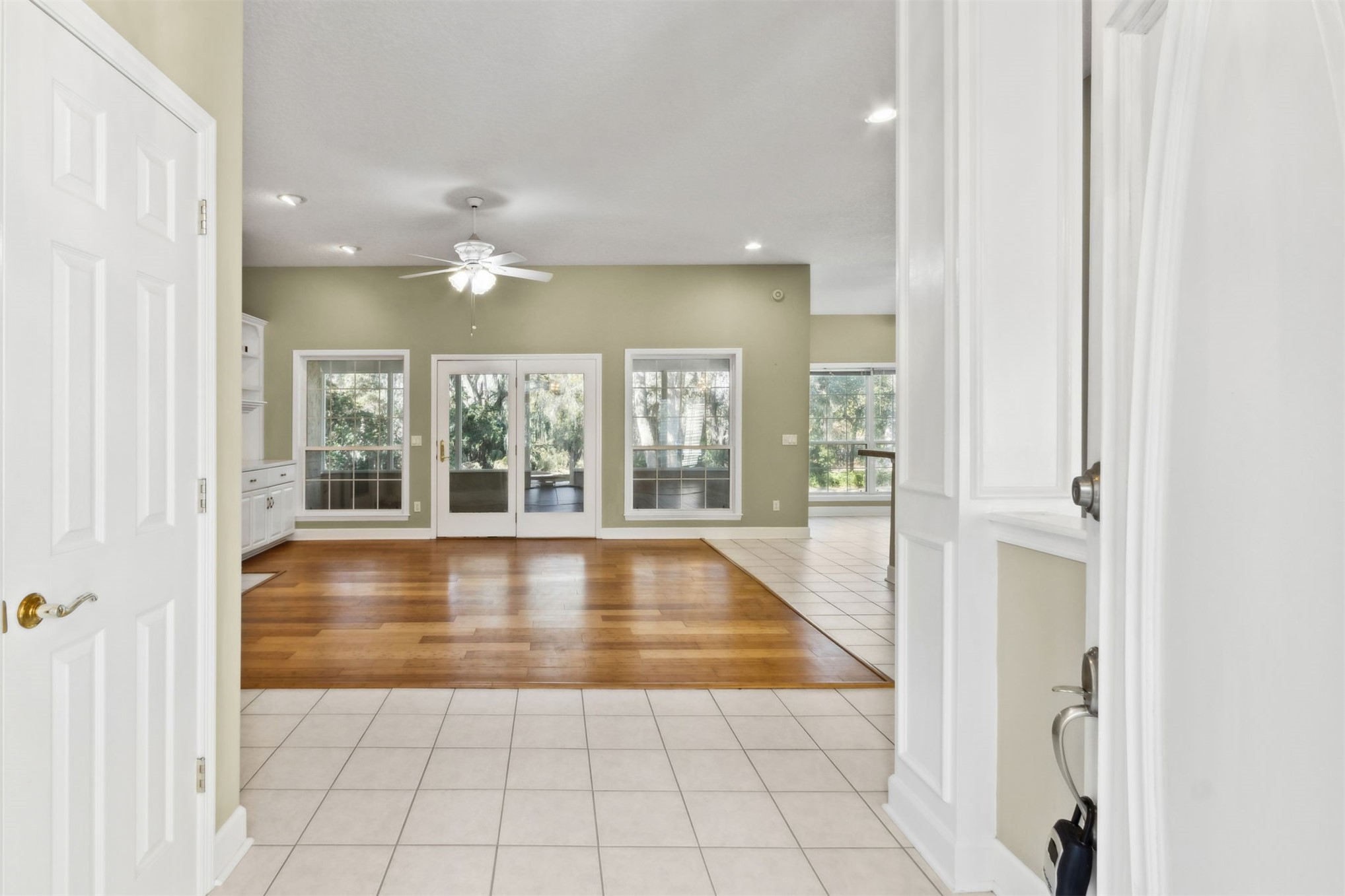 Welcome to Marsh Lakes, a sought after Fernandina Beach community know – image 12