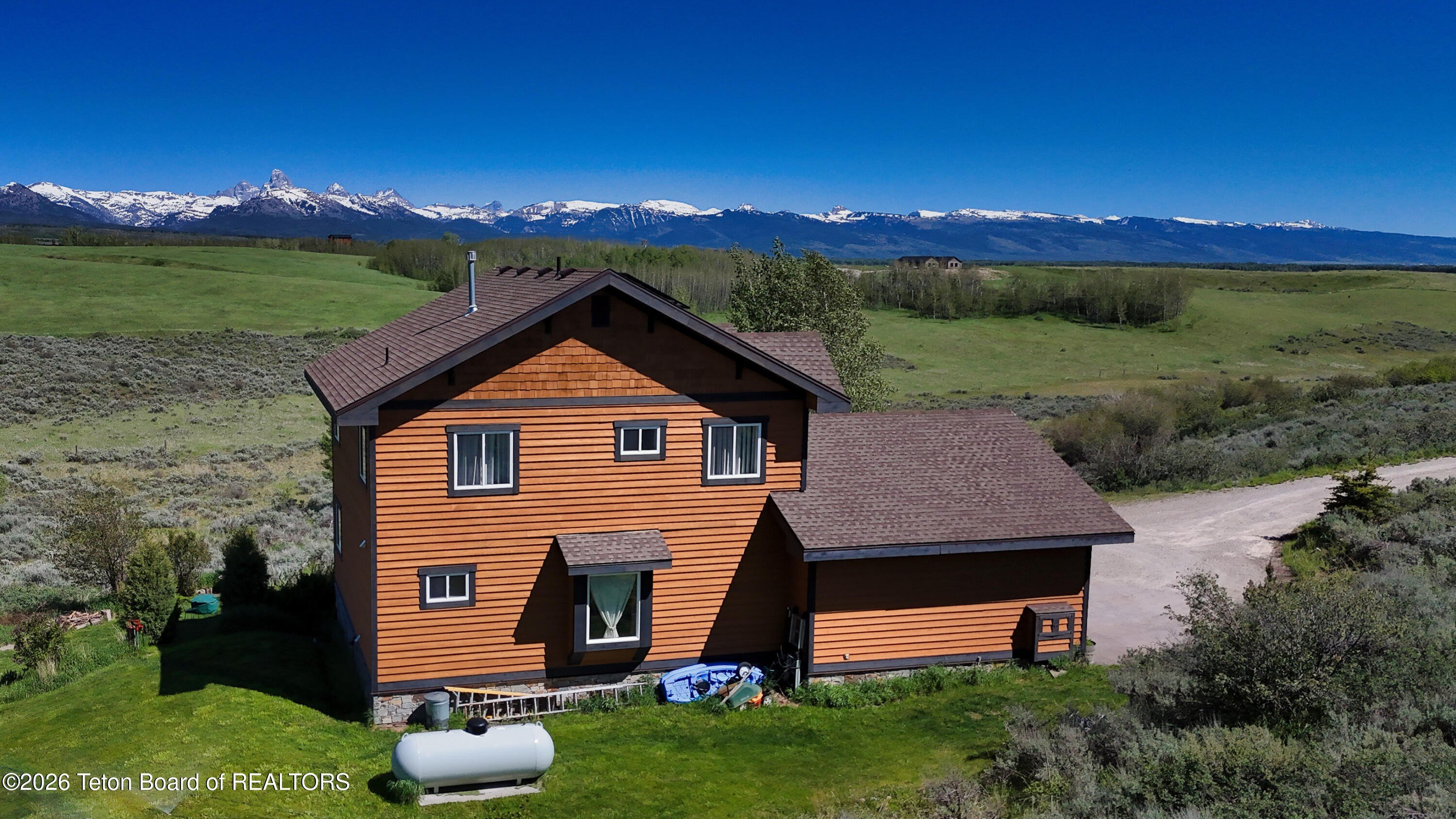 9561 9561 MOUNTAIN VIEW Drive, Tetonia, Idaho, 83452, USA, 3 Bedrooms Bedrooms, ,3 BathroomsBathrooms,Residential,For Sale,9561 MOUNTAIN VIEW Drive,26-188