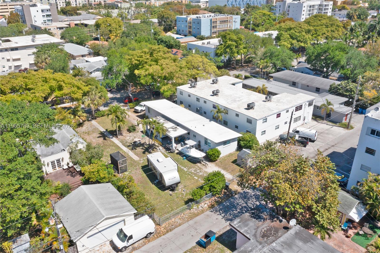 1946 1946 Madison St, Hollywood, Florida, 33020, USA, 2 Bedrooms Bedrooms, ,2 BathroomsBathrooms,Residential,For Sale,1946 Madison St,A11965789