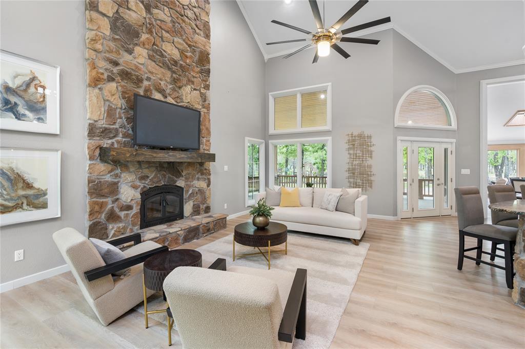 692 692 Private Road 5937, Emory, Texas, 75440, USA, 5 Bedrooms Bedrooms, ,6 BathroomsBathrooms,Residential,For Sale,692 Private Road 5937,9972a05f-a8b7-42f8-84d4-e29850