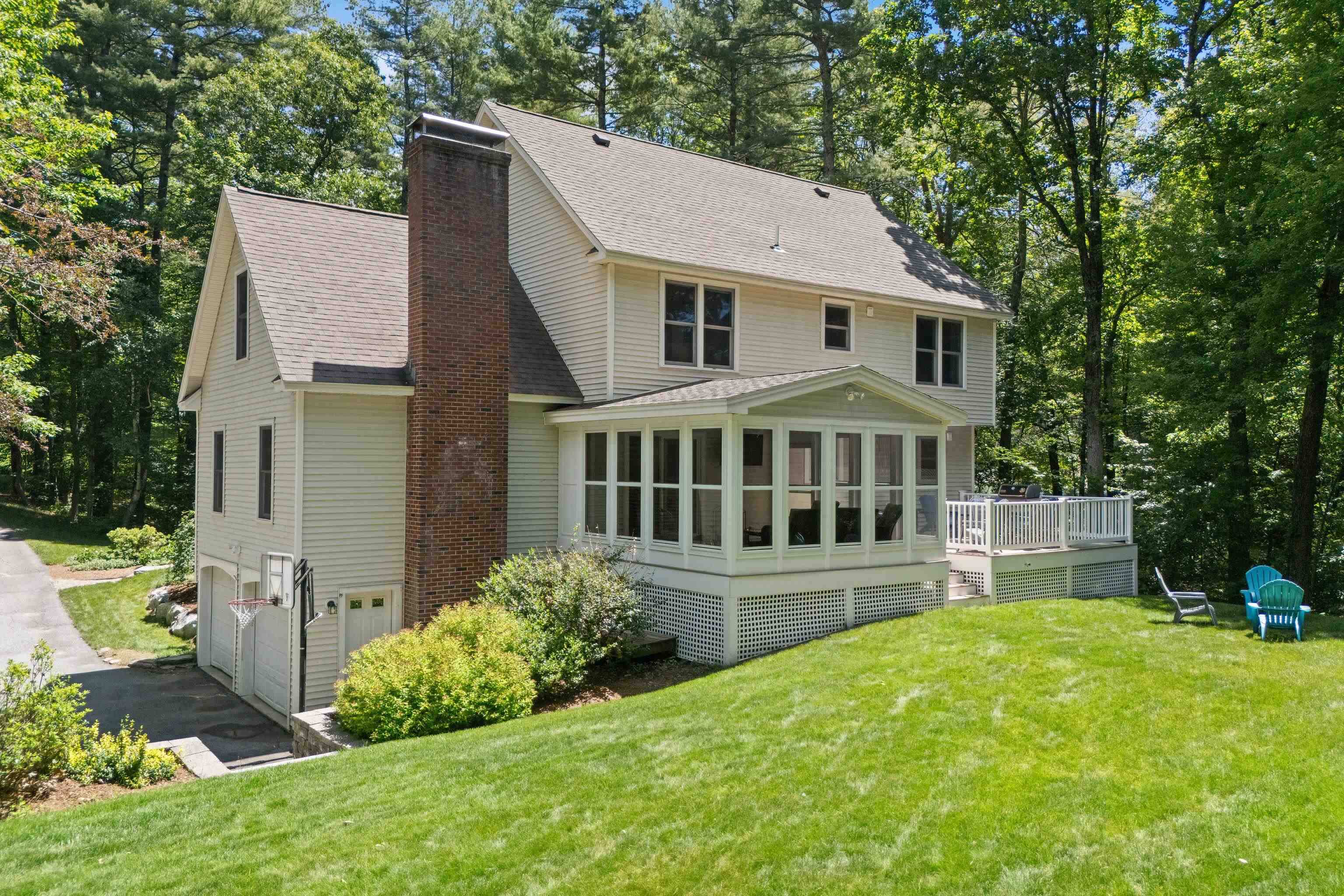 7 7 Premier Drive, Londonderry, New Hampshire, 03053, USA, 4 Bedrooms Bedrooms, ,3 BathroomsBathrooms,Residential,For Sale,7 Premier Drive,5096108