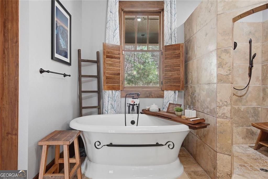 124 124 Wilderness Way, Ellijay, Georgia, 30536, USA, 5 Bedrooms Bedrooms, ,5 BathroomsBathrooms,Residential,For Sale,124 Wilderness Way,5e8cecf2-e8a9-40da-9ed2-1381e0