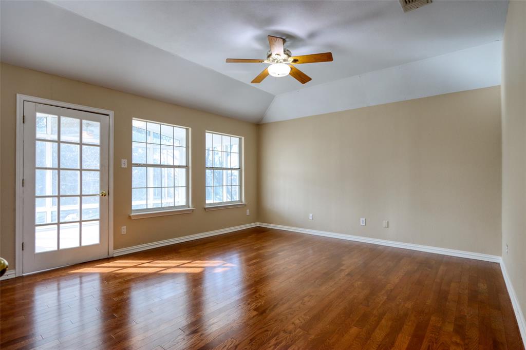 6521 6521 Lynch Lane, Garland, Texas, 75044, USA, 5 Bedrooms Bedrooms, ,4 BathroomsBathrooms,Residential,For Sale,6521 Lynch Lane,21163465