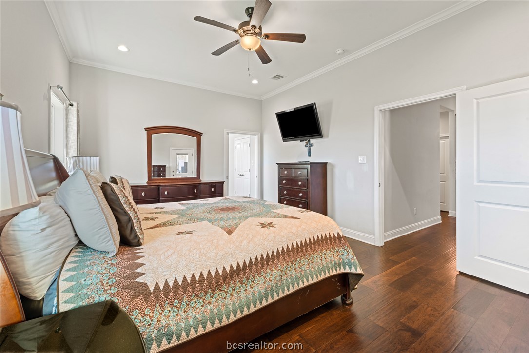 9066 9066 King Oaks Drive, Iola, Texas, 77861, USA, 3 Bedrooms Bedrooms, ,3 BathroomsBathrooms,Residential,For Sale,9066 King Oaks Drive,44059a7a-94ce-471a-a6a2-426d20
