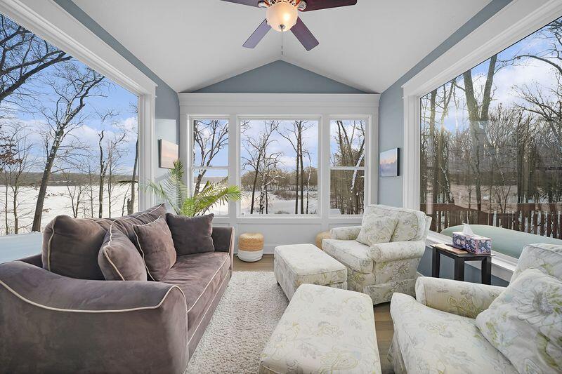 This custom built parade of homes 3 bedroom 2.5 bath ranch offers 82 f – image 72