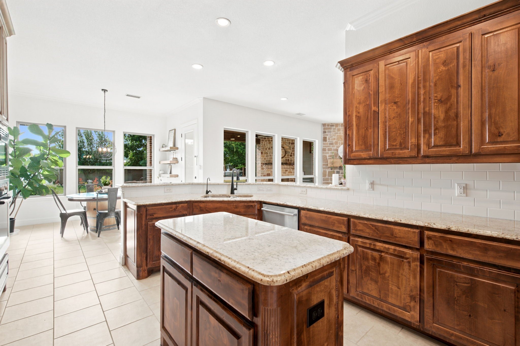 9221 9221 Avery Ranch Way, Justin, Texas, 76247, USA, 4 Bedrooms Bedrooms, ,3 BathroomsBathrooms,Residential,For Sale,9221 Avery Ranch Way,21287048