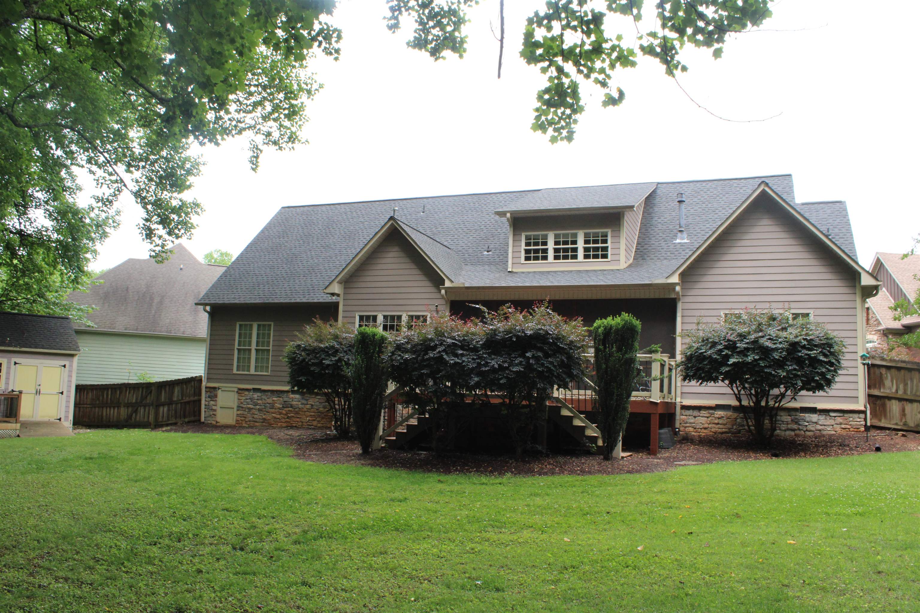 Should you be searching for private backyard with privacy fence, in th – image 2