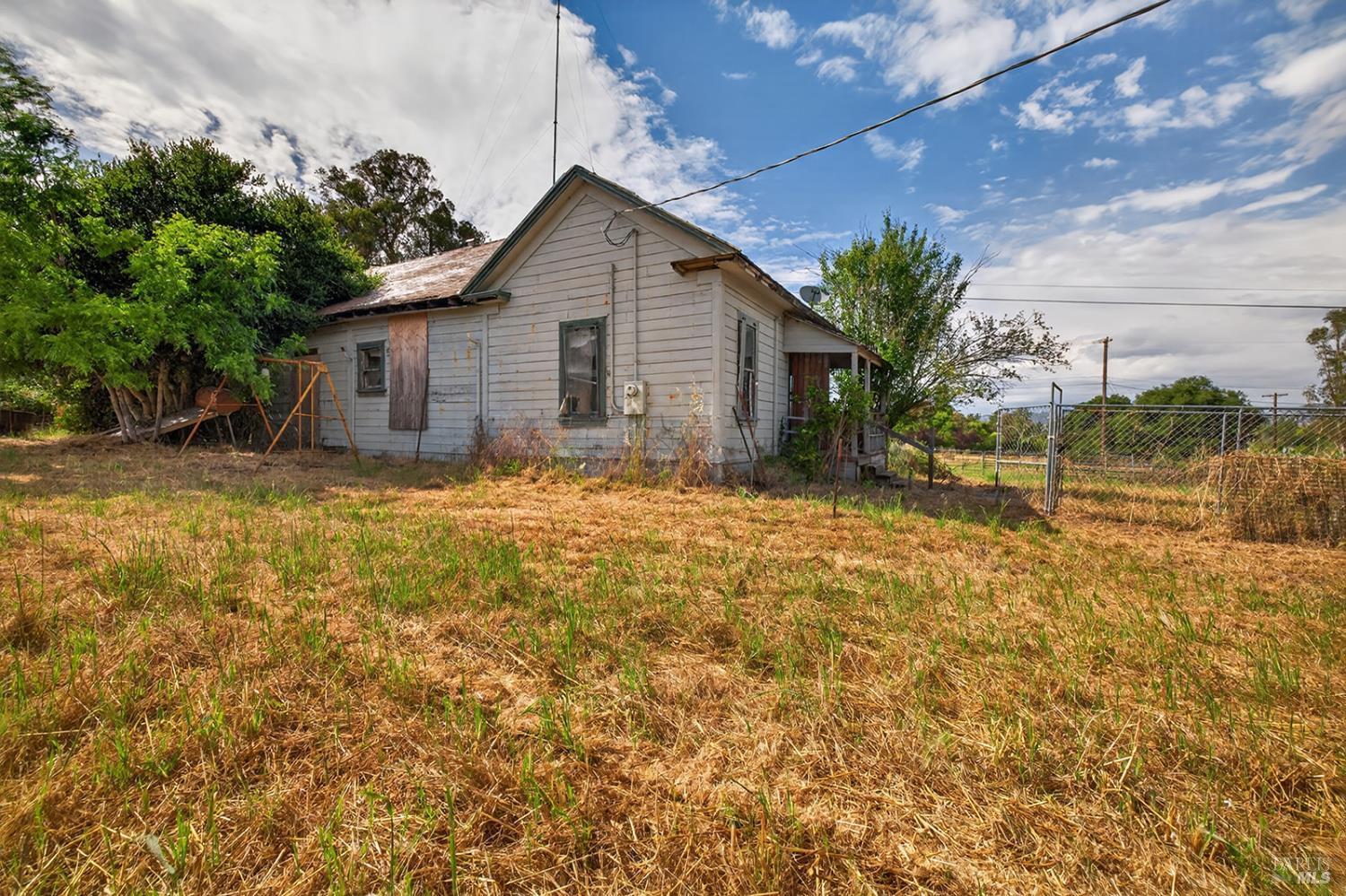 2095 2095 Goodwin Ave, Penngrove, California, 94951, USA, 2 Bedrooms Bedrooms, ,1 BathroomBathrooms,Residential,For Sale,2095 Goodwin Ave,326054176