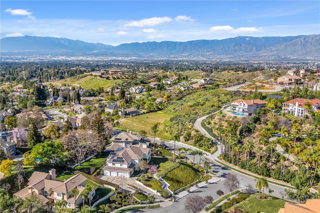 1703 1703 Kyle Lane, Redlands, California, 92373, USA, 4 Bedrooms Bedrooms, ,5 BathroomsBathrooms,Residential,For Sale,1703 Kyle Lane,IG26099458