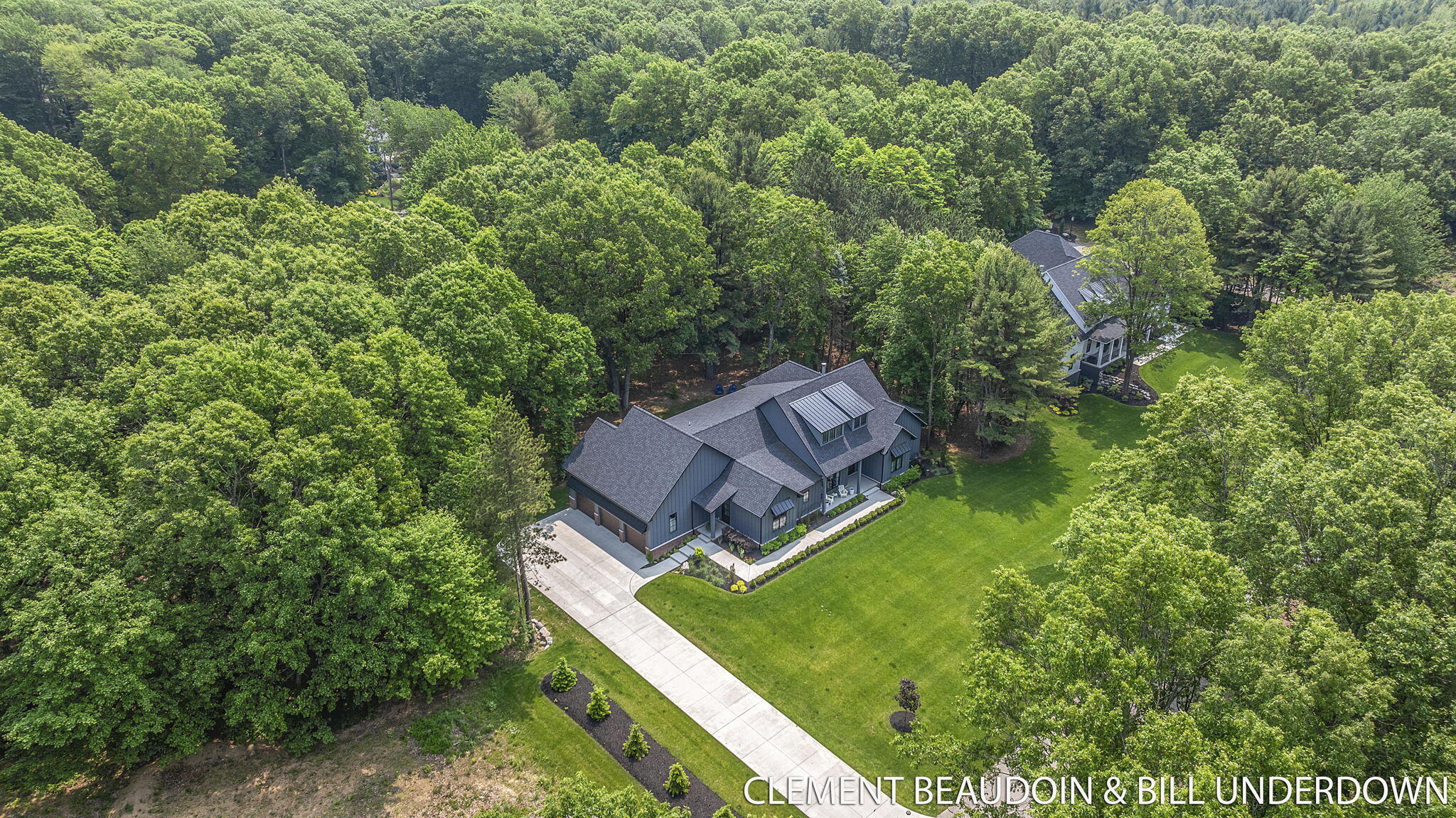 Behind the private gates of Gaslight Estates sits this exceptional, cu – image 47