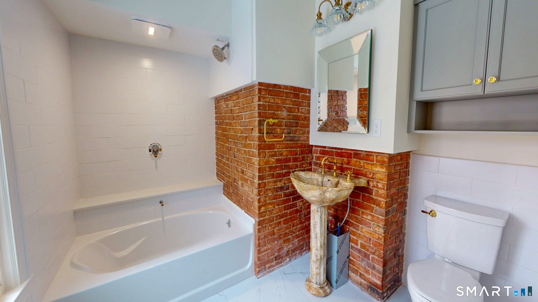 1489 1489 Main Street, Glastonbury, Connecticut, 06033, USA, 4 Bedrooms Bedrooms, ,3 BathroomsBathrooms,Residential,For Sale,1489 Main Street,24155533