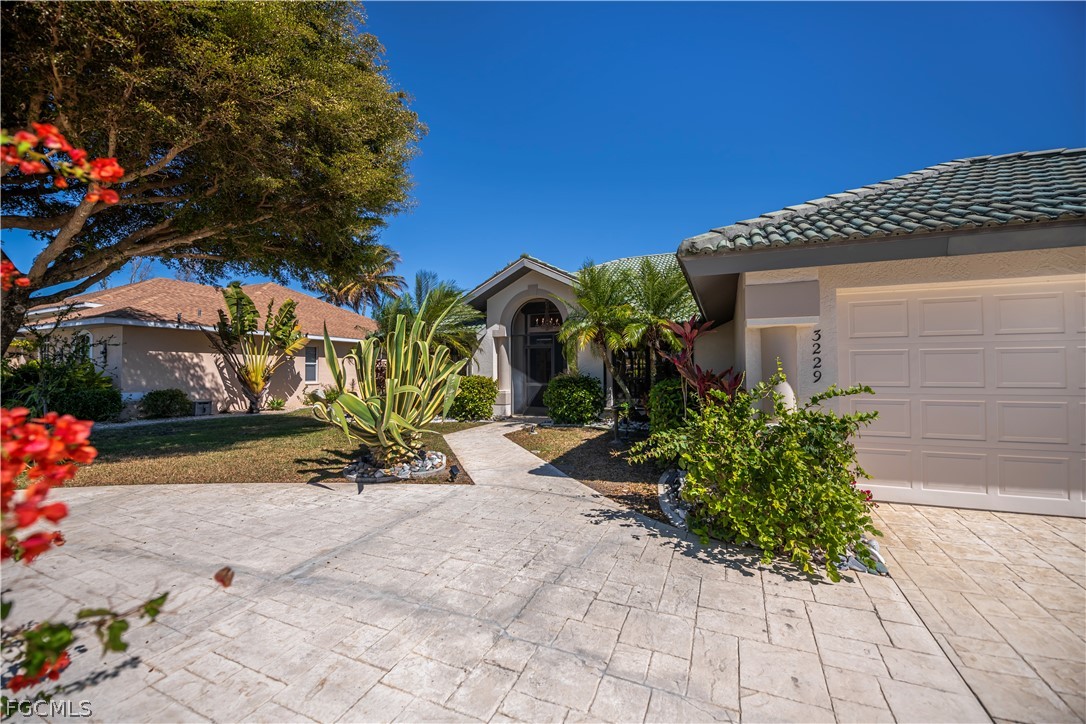 3229 3229 SE 1st Court, Cape Coral, Florida, 33904, USA, 3 Bedrooms Bedrooms, ,2 BathroomsBathrooms,Residential,For Sale,3229 SE 1st Court,ee2b59fe-c4ab-4077-9063-6c4db8