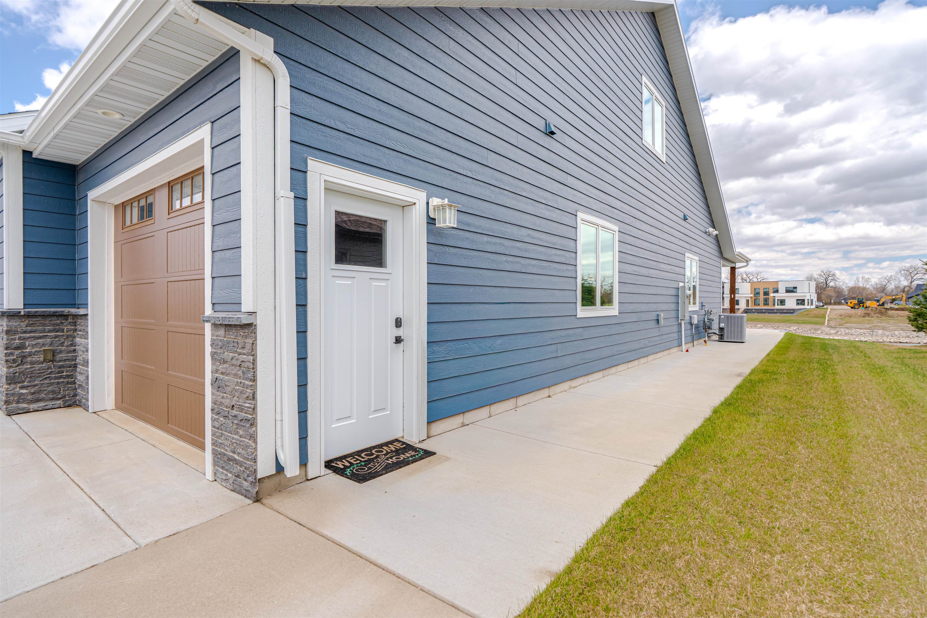 6209 6209 Misty Waters Drive, Bismarck, North Dakota, 58503, USA, 3 Bedrooms Bedrooms, ,2 BathroomsBathrooms,Residential,For Sale,6209 Misty Waters Drive,b6f58101-69fb-4d16-b88b-060324