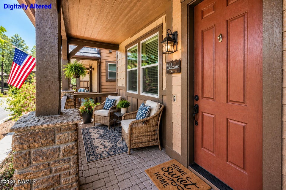 Mountain views, dual primary suites, and Flagstaff living at its fines – image 1