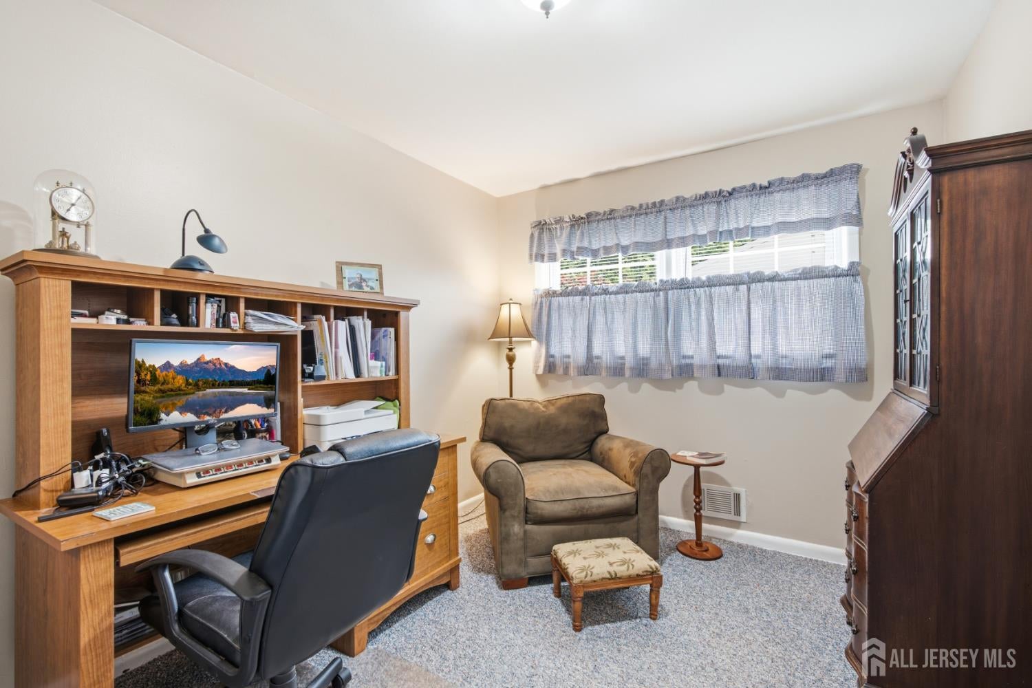 9 Brox Road, Edison, New Jersey, 08817, USA, 3 Bedrooms Bedrooms, ,2 BathroomsBathrooms,Residential,For Sale,-9 Brox Road,2617964R