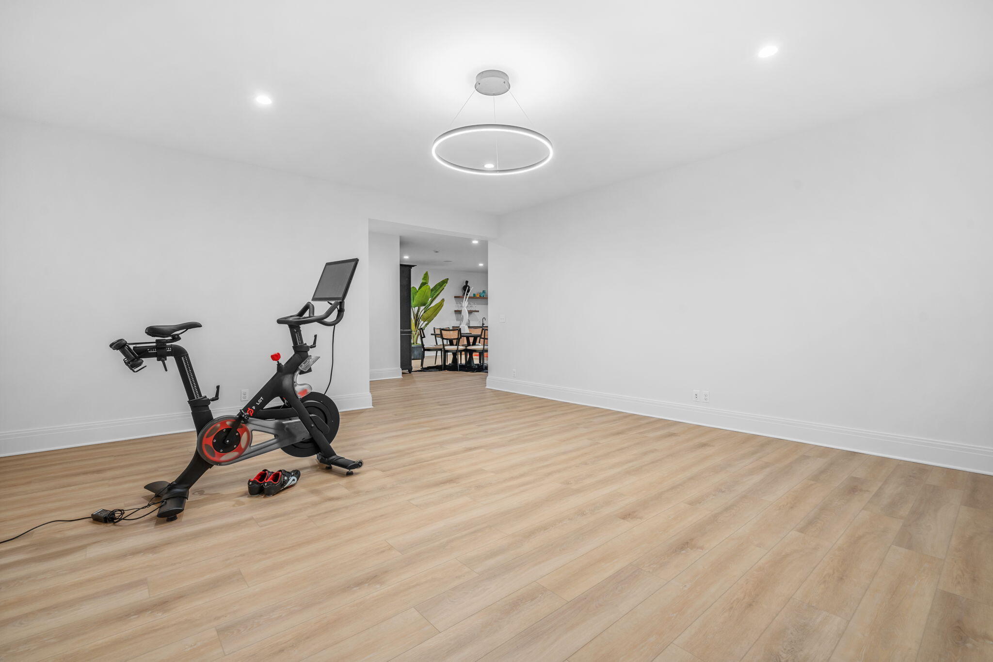 Behind the private gates of Gaslight Estates sits this exceptional, cu – image 38