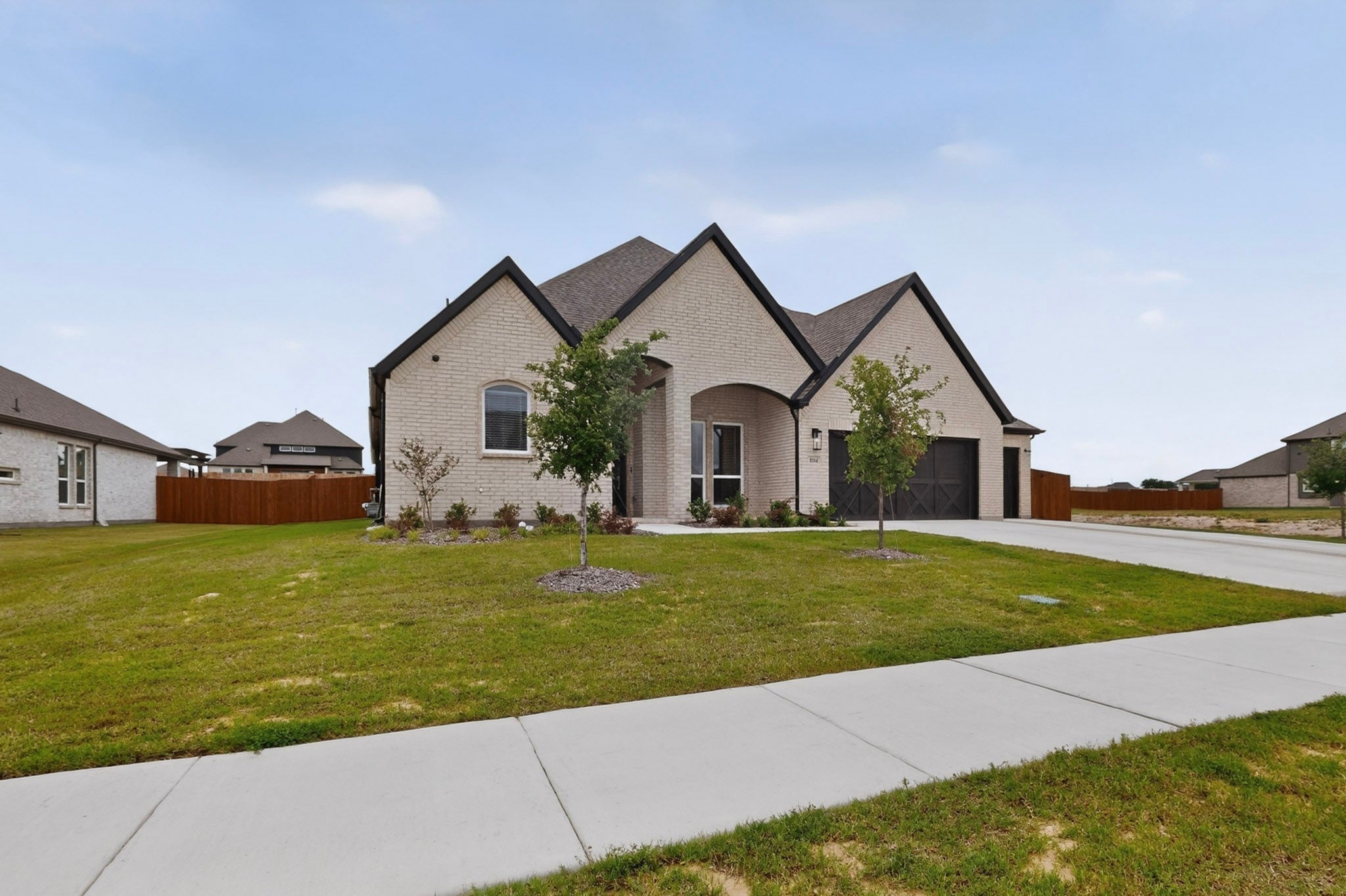 Discover the perfect blend of comfort, flexibility, and opportunity at – image 6