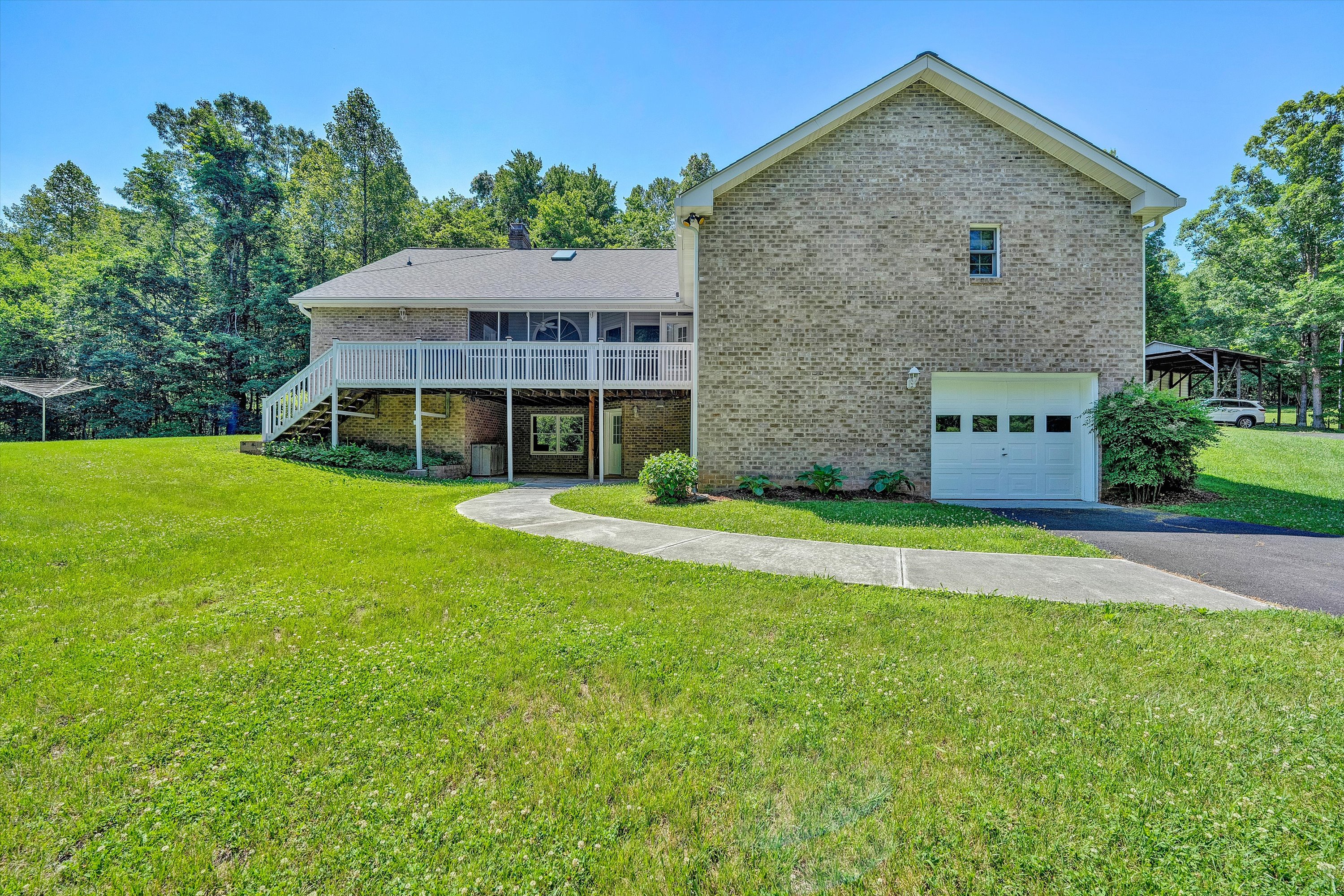 Custom-built and beautifully maintained, this 3-bedroom, 2-bath home o – image 27