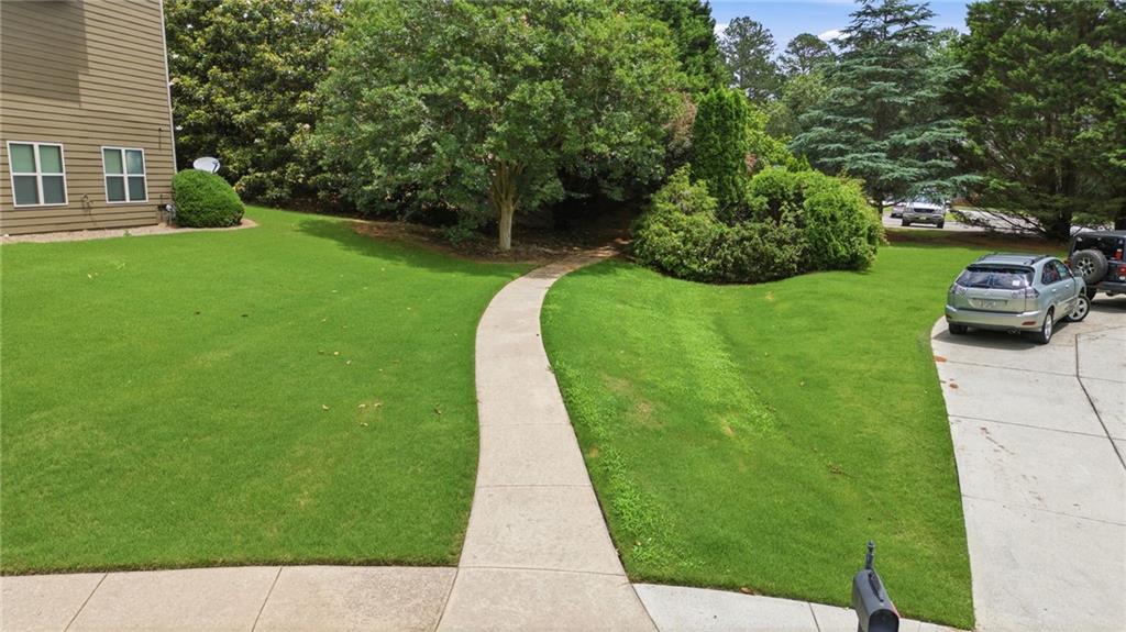 AI FOCUSED SECKINGER SCHOOL DISTRICT! FENCED, MANICURED, LAWN! This im – image 63