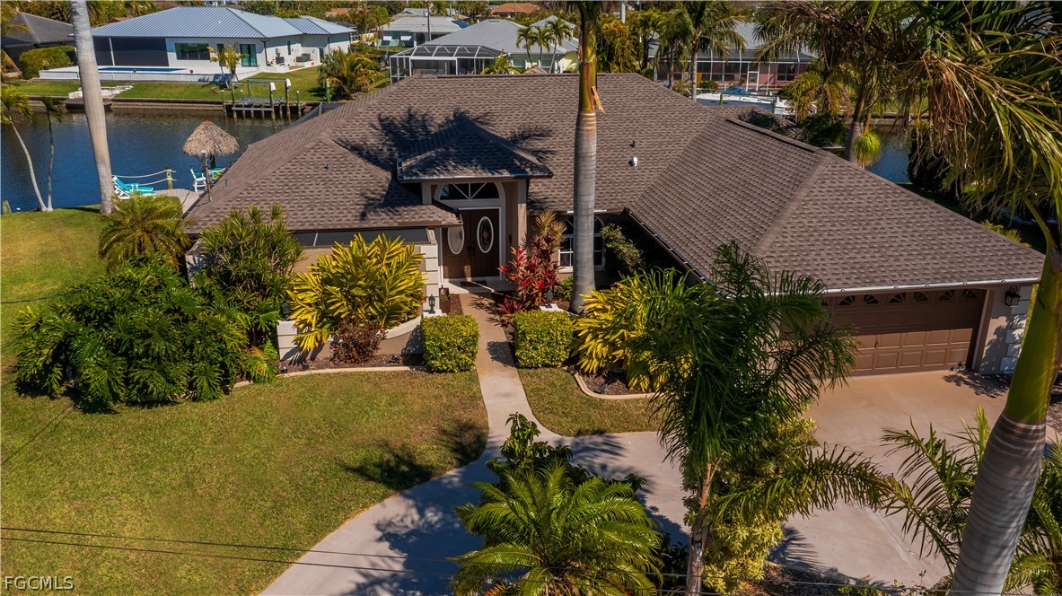 If youre looking for the perfect blend of luxury and Florida lifestyle – image 3