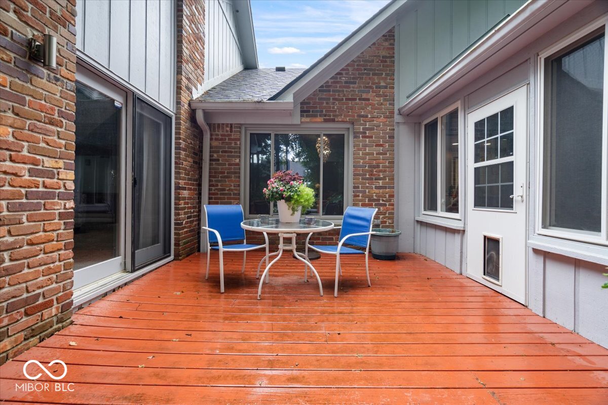 Updates galore in desirable Feather Cove III! Nestled on a half-acre w – image 34
