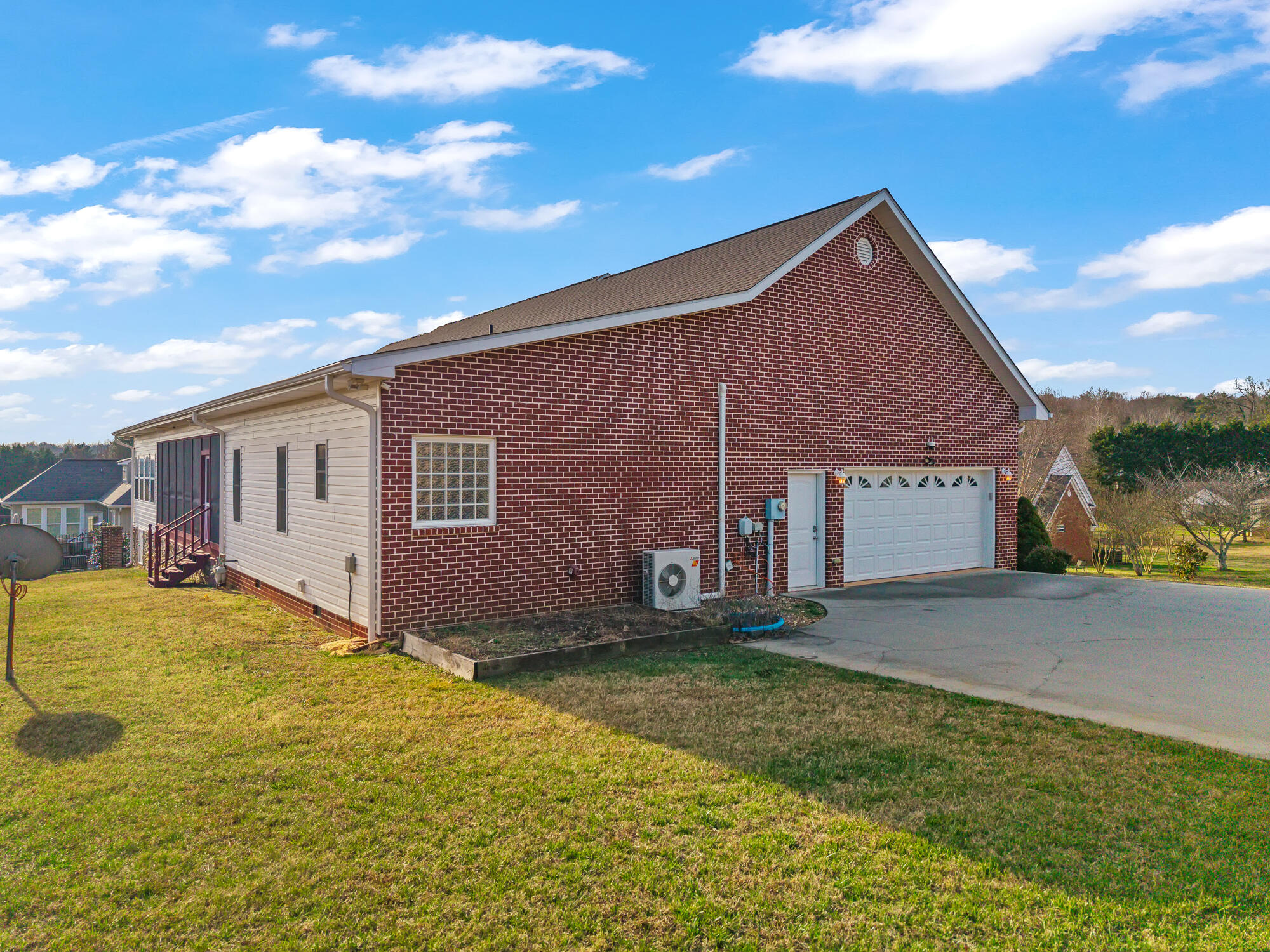504 504 Lynnwood Drive, Athens, Tennessee, 37303, USA, 4 Bedrooms Bedrooms, ,4 BathroomsBathrooms,Residential,For Sale,504 Lynnwood Drive,20260134