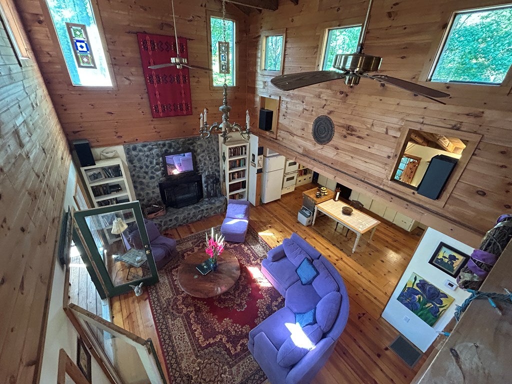 Look “Beyond the Ordinary” at this Distinctive “Furnished” Cabin which – image 3