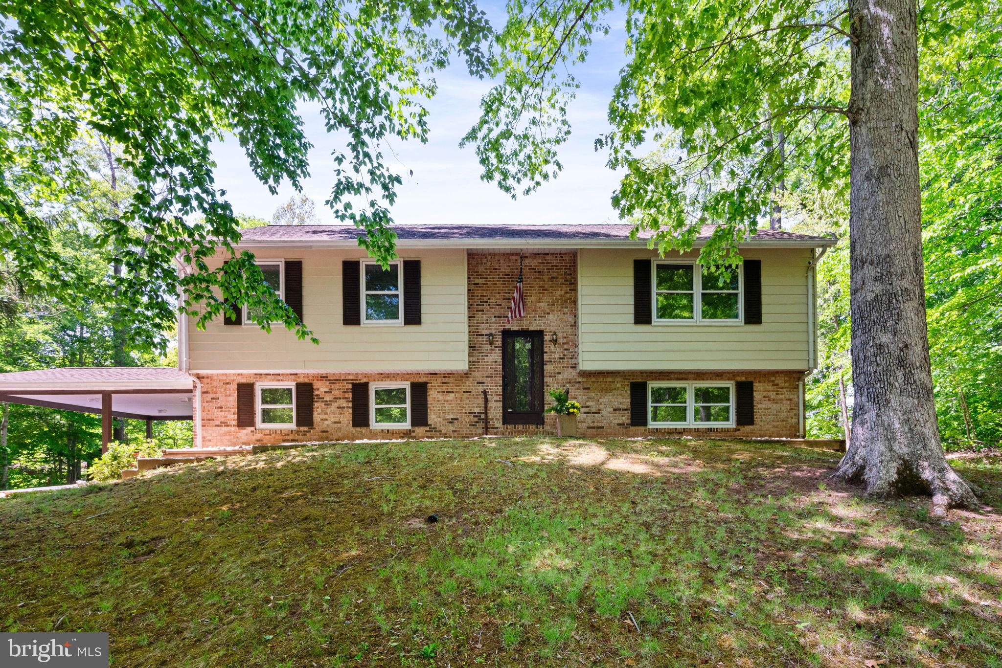 12020 12020 Parkriver Drive, Manassas, Virginia, 20112, USA, 4 Bedrooms Bedrooms, ,3 BathroomsBathrooms,Residential,For Sale,12020 Parkriver Drive,417cb490-de51-4e17-aa92-3796af