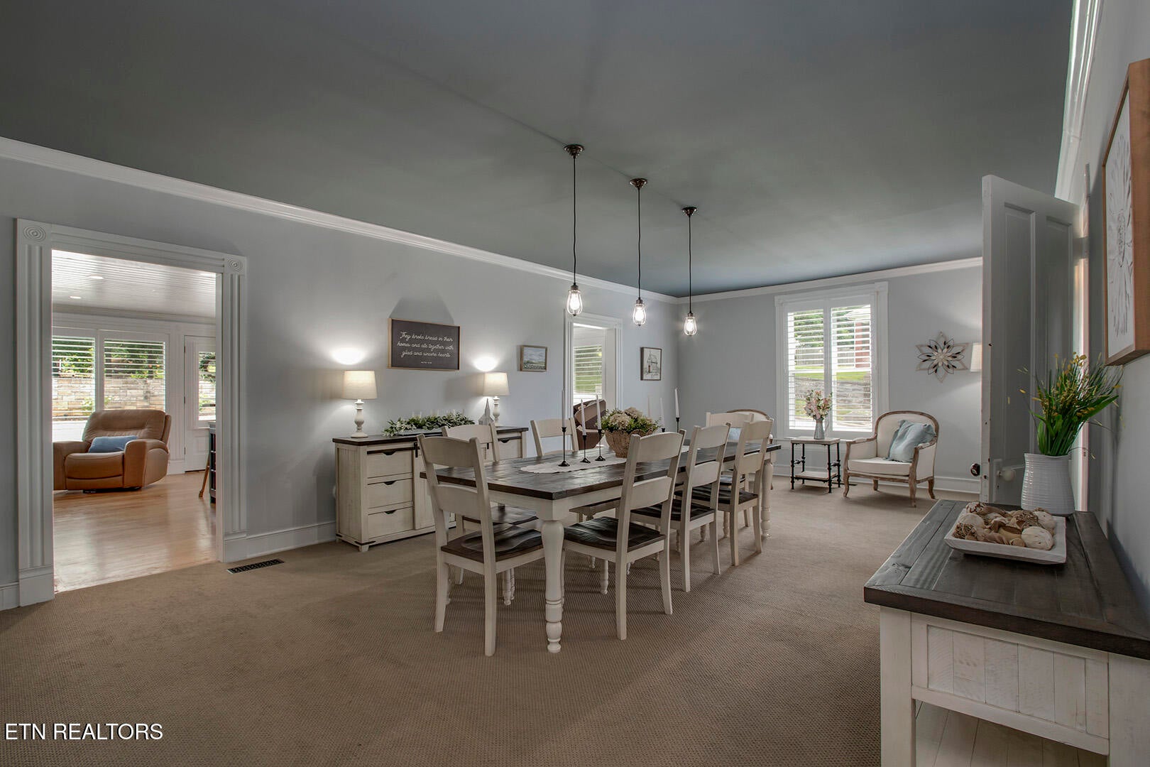 Are you looking for an adorable home with character, comfort, and styl – image 12