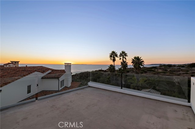 3811 3811 Vista Blanca, San Clemente, California, 92672, USA, 6 Bedrooms Bedrooms, ,5 BathroomsBathrooms,Residential,For Sale,3811 Vista Blanca,OC26028951