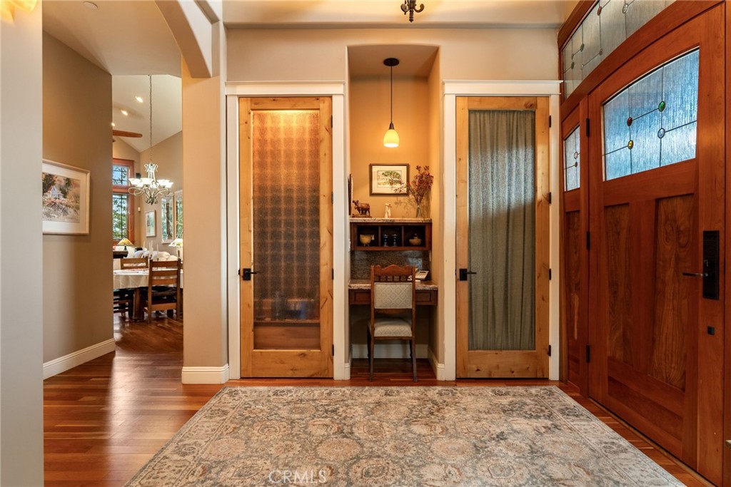 Located on the desirable West Side of Paso Robles, this custom-built 2 – image 5