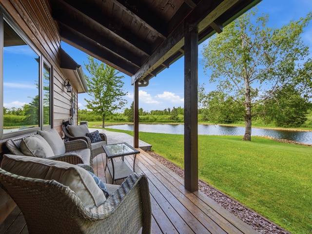 Your country oasis awaits! Once you see this beautiful home situated d – image 36