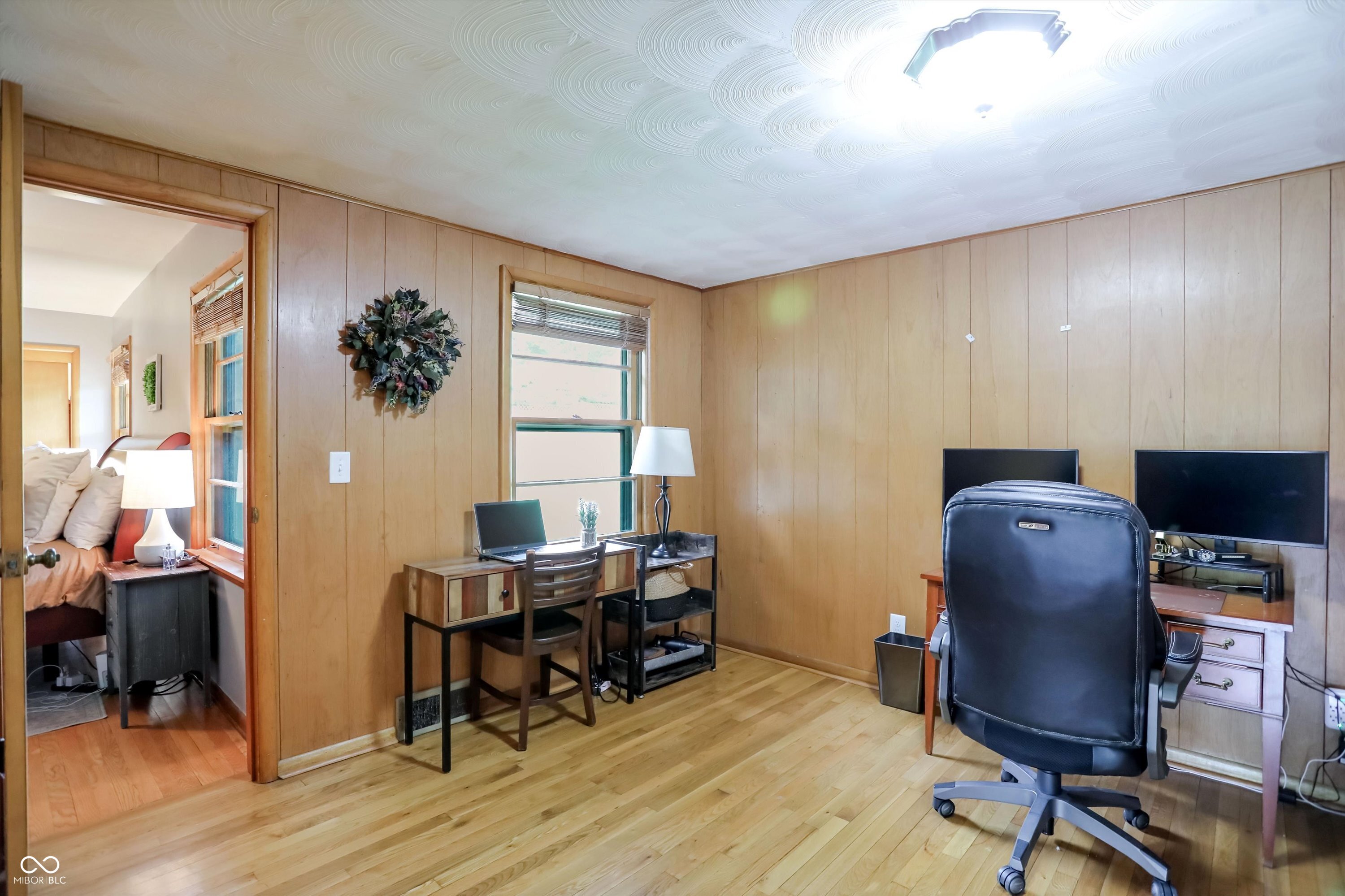 410 410 W Ash Street, Zionsville, Indiana, 46077, USA, 3 Bedrooms Bedrooms, ,2 BathroomsBathrooms,Residential,For Sale,410 W Ash Street,3dd59809-0021-48b9-a32f-4220e5