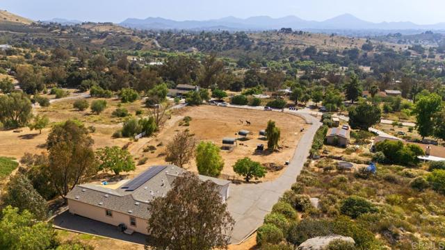 18453 18453 Ramona View Dr, Ramona, California, 92065, USA, 3 Bedrooms Bedrooms, ,2 BathroomsBathrooms,Residential,For Sale,18453 Ramona View Dr,PTP2604037