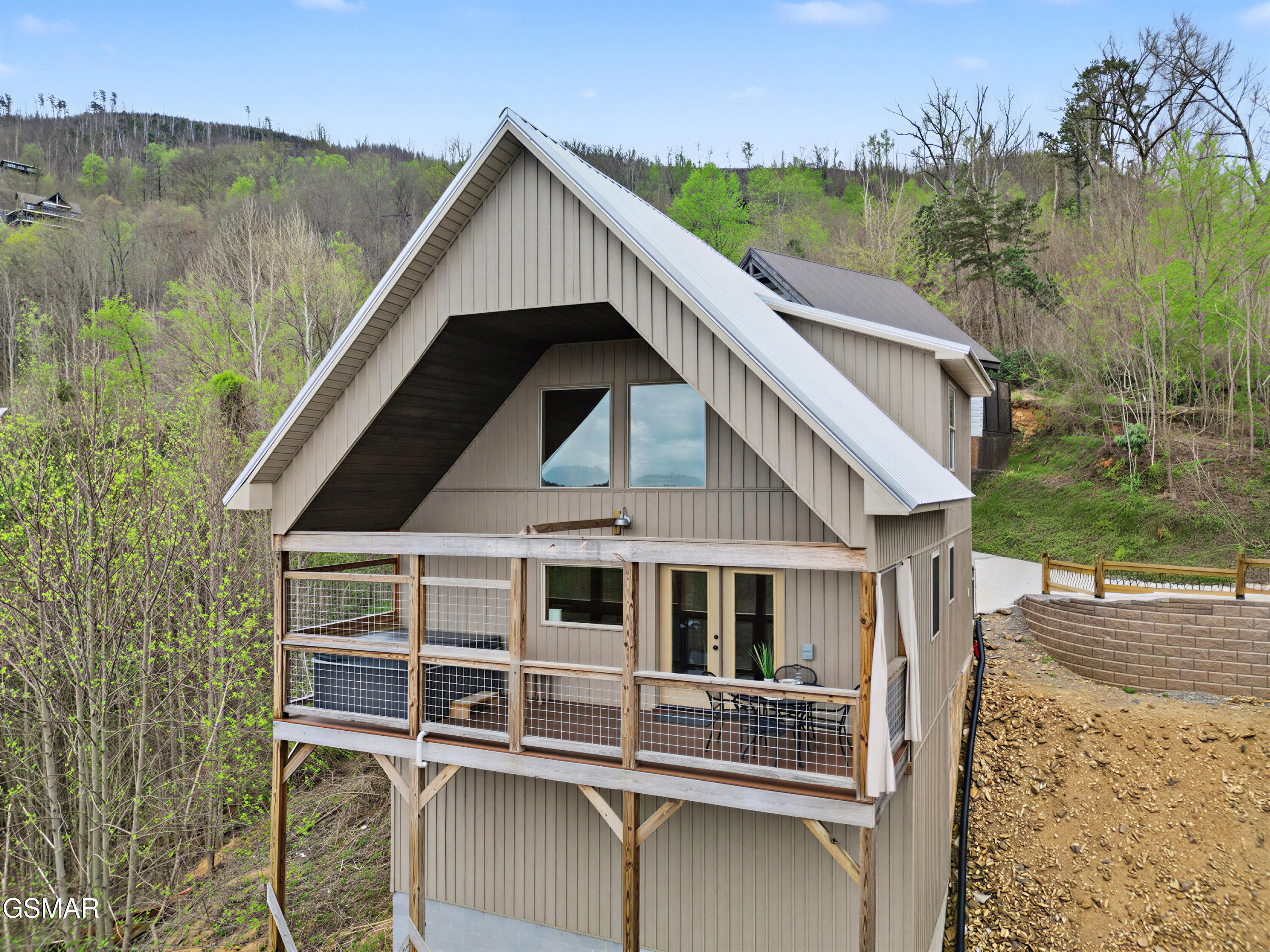 223 223 Chimney Tops Way, Gatlinburg, Tennessee, 37738, USA, 2 Bedrooms Bedrooms, ,2 BathroomsBathrooms,Residential,For Sale,223 Chimney Tops Way,a6abbcc5-056a-450e-914a-01a914