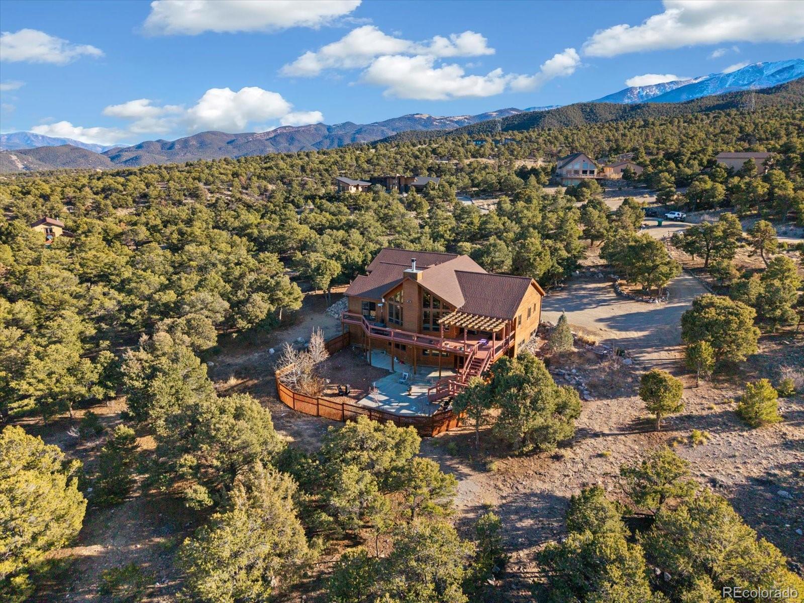 Mountain Contemporary Living with Big Views in Cherokee Heights. Set o – image 42