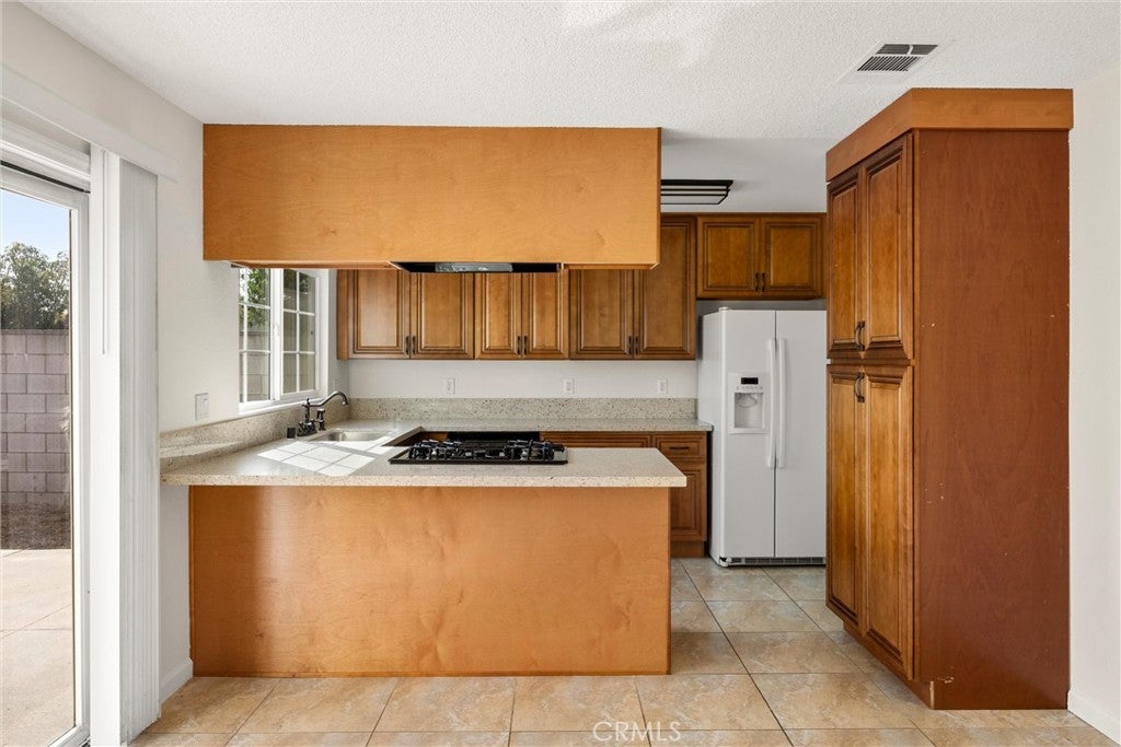 2701 2701 S Whispering Lakes Court, Ontario, California, 91761, USA, 4 Bedrooms Bedrooms, ,1 BathroomBathrooms,Residential,For Sale,2701 S Whispering Lakes Court,WS26107838