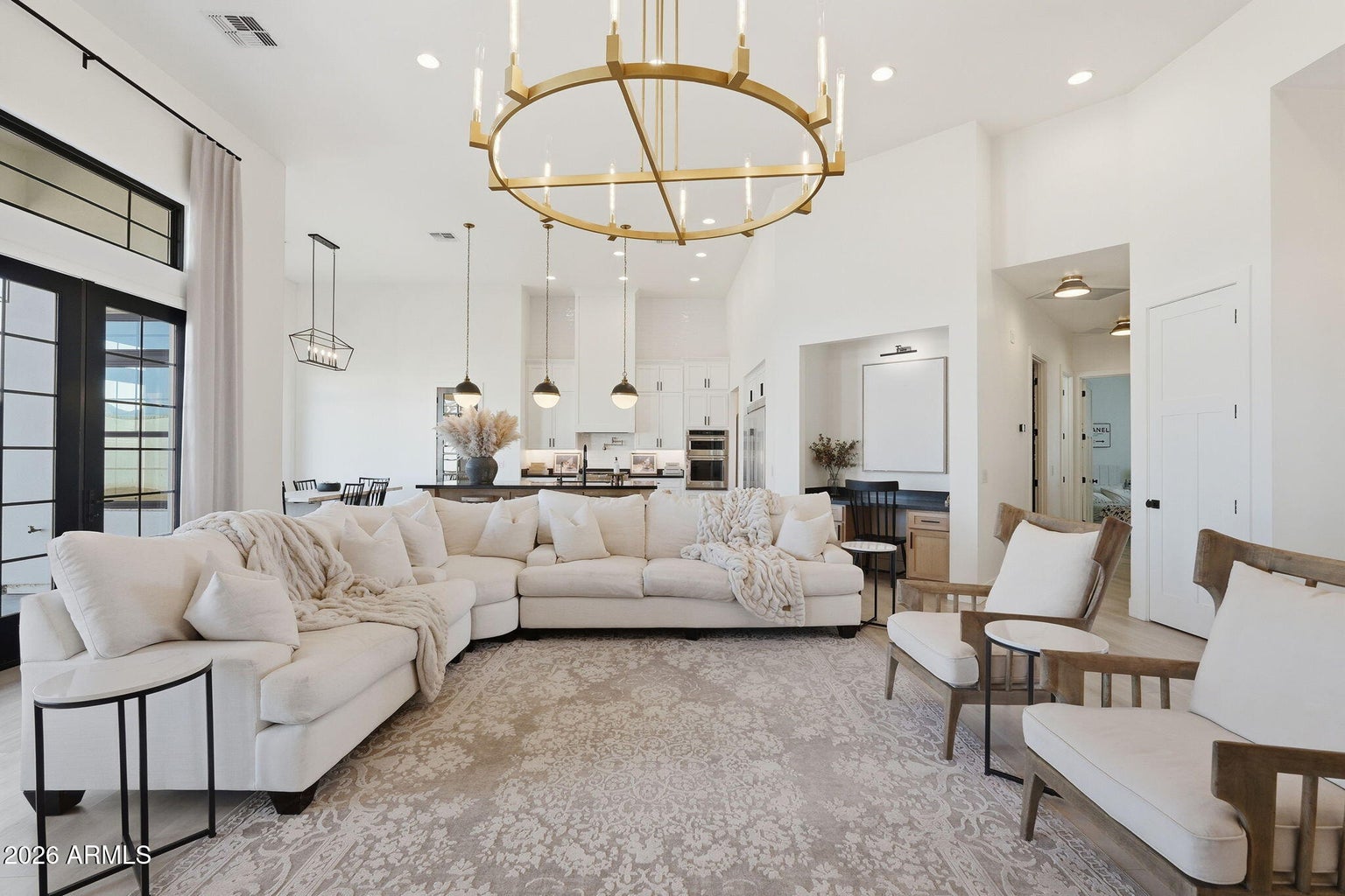 Tucked inside a gated neighborhood of Encanto Real on the edge of Quee – image 8