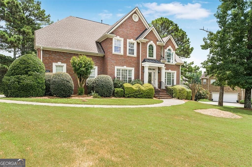 Welcome to 101 Lumby Lane, a stunning 4-sided brick residence in the s – image 16