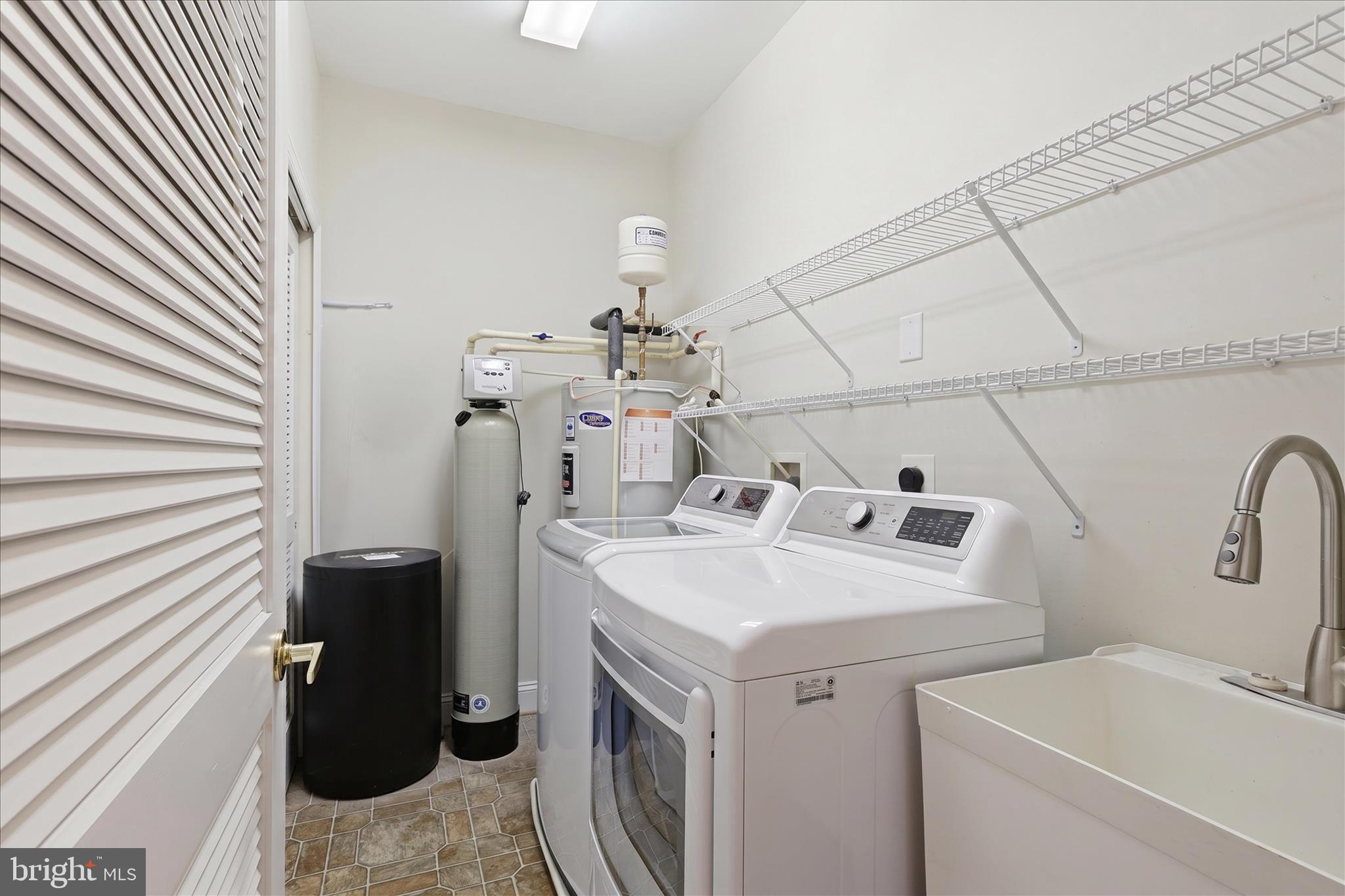 13891 13891 Chelmsford Drive Unit# 304, Gainesville, Virginia, 20155, USA, 3 Bedrooms Bedrooms, ,3 BathroomsBathrooms,Residential,For Sale,13891 Chelmsford Drive Unit# 304,85c99ee6-9777-4a1c-8fb7-e50e11