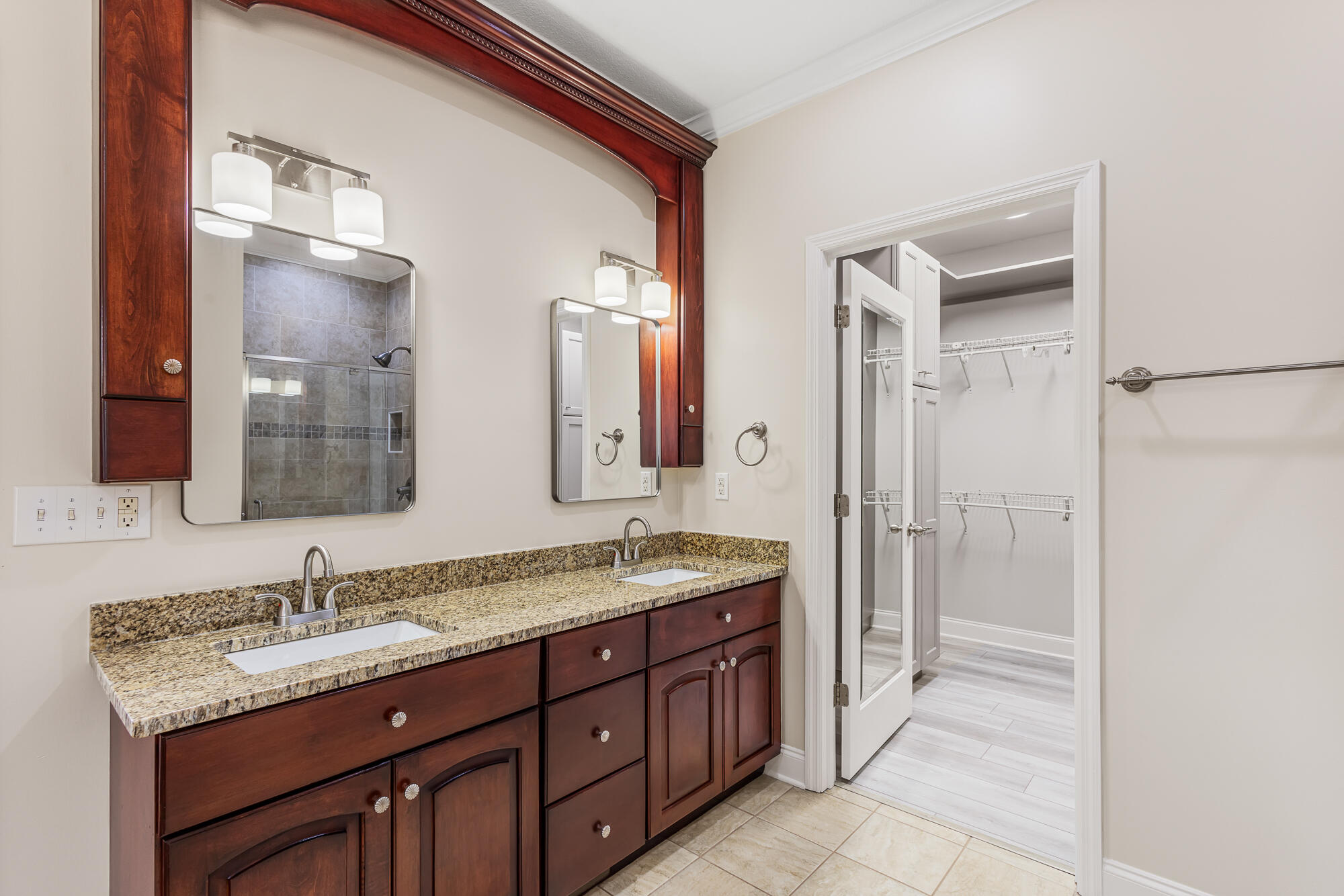 504 504 Lynnwood Drive, Athens, Tennessee, 37303, USA, 4 Bedrooms Bedrooms, ,4 BathroomsBathrooms,Residential,For Sale,504 Lynnwood Drive,20260134