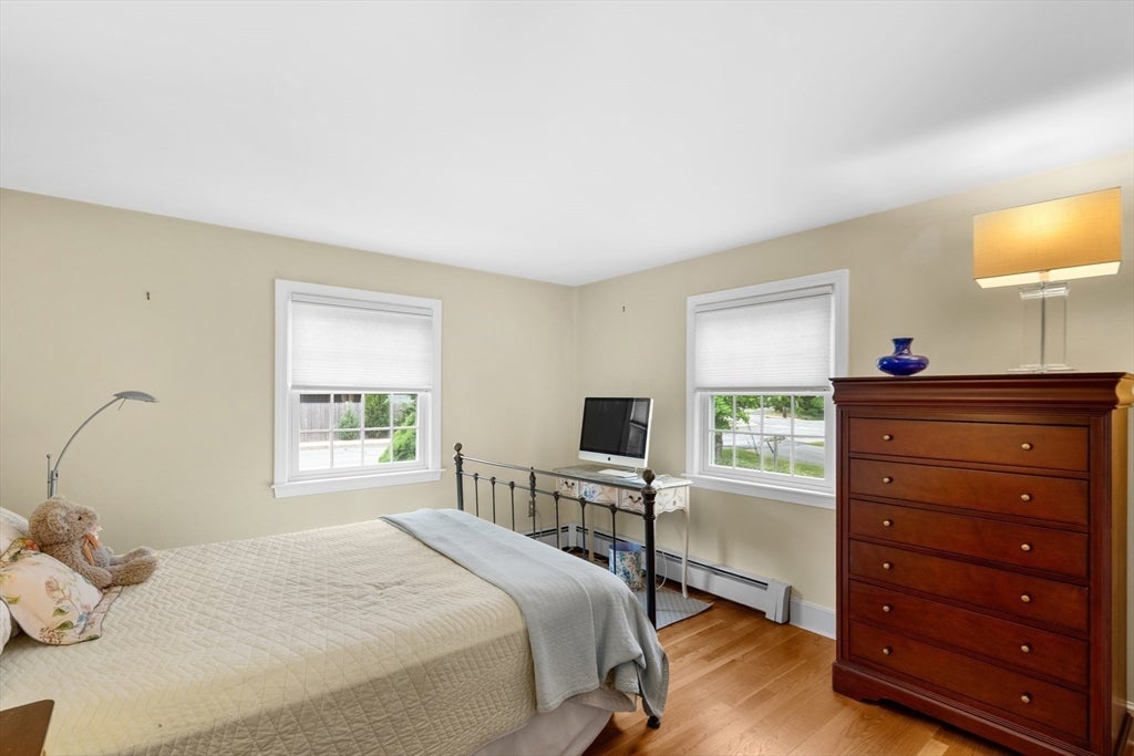 50 50 Forest Ave Ext, Plymouth, Massachusetts, 02360, USA, 3 Bedrooms Bedrooms, ,3 BathroomsBathrooms,Residential,For Sale,50 Forest Ave Ext,73539511