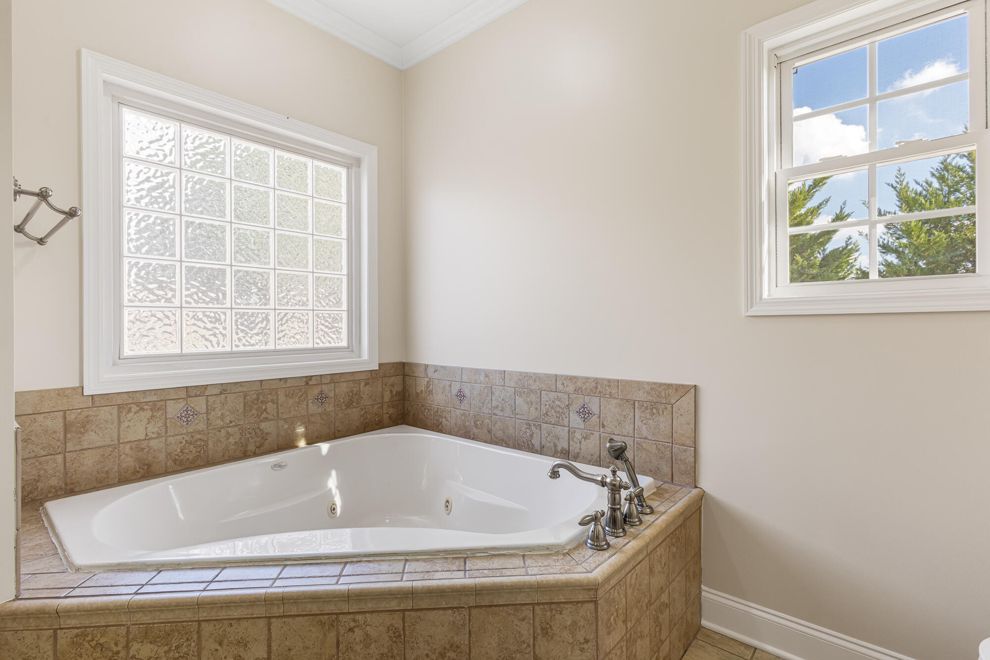 504 504 Lynnwood Drive, Athens, Tennessee, 37303, USA, 4 Bedrooms Bedrooms, ,4 BathroomsBathrooms,Residential,For Sale,504 Lynnwood Drive,20260134