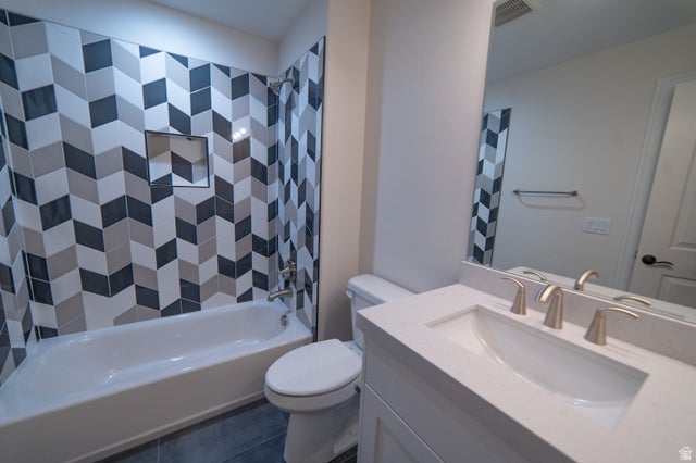 2288 2288 N Lincoln Ln #A/B, Pine Canyon, Utah, 84074, USA, 7 Bedrooms Bedrooms, ,5 BathroomsBathrooms,Residential,For Sale,2288 N Lincoln Ln #A/B,2132832