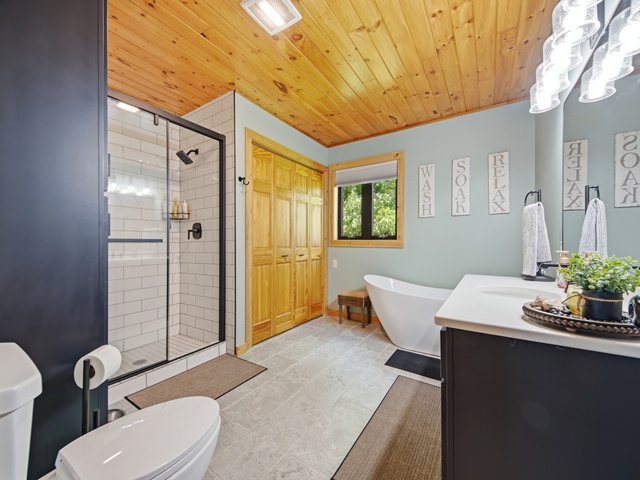 Your country oasis awaits! Once you see this beautiful home situated d – image 19