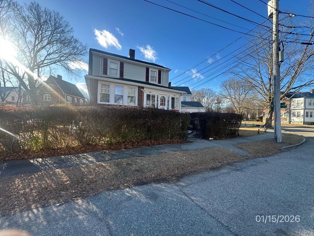 7 7 Parkway Cres, Milton, Massachusetts, 02186, USA, 3 Bedrooms Bedrooms, ,1 BathroomBathrooms,Residential,For Sale,7 Parkway Cres,73469207