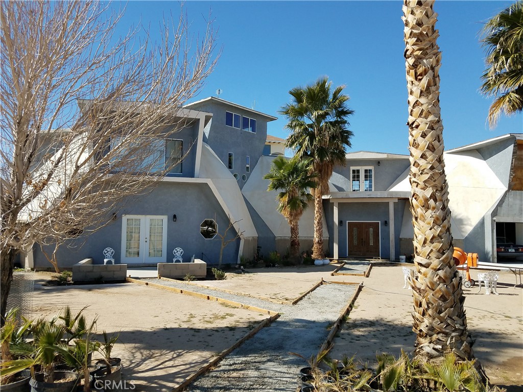 45985 45985 Cottonwood Road, Newberry Springs, California, 92365, USA, 4 Bedrooms Bedrooms, ,6 BathroomsBathrooms,Residential,For Sale,45985 Cottonwood Road,HD25258107