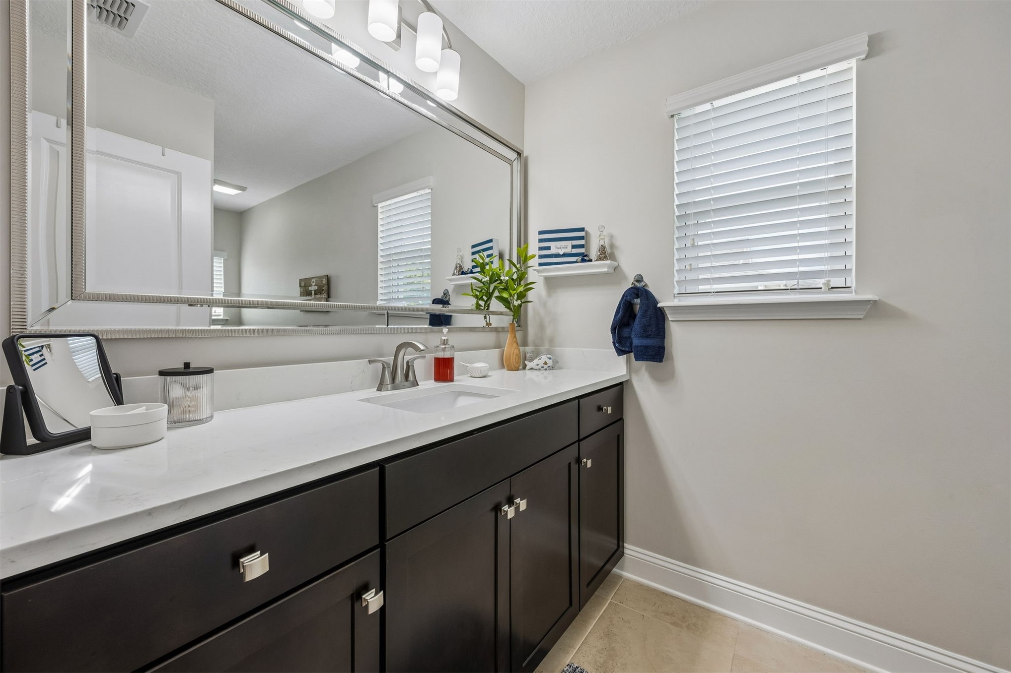 BACK ON MARKET DUE TO NO FAULT OF THE HOME OR SELLER!! CDD BOND PAID O – image 12