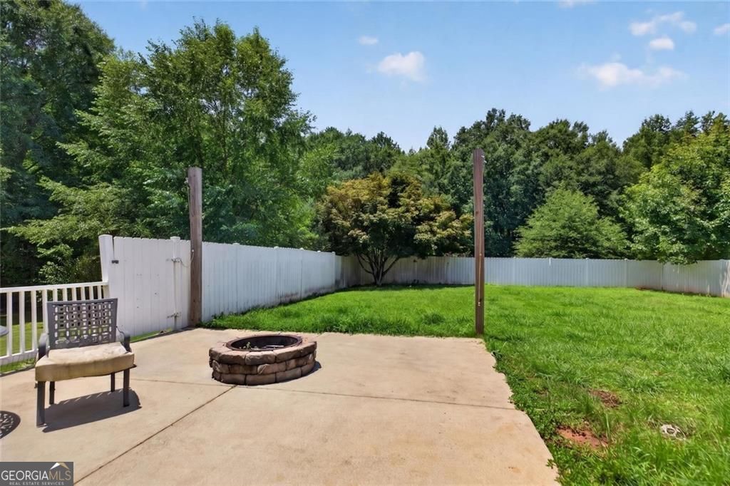8715 8715 Gullatt Road, Palmetto, Georgia, 30268, USA, 4 Bedrooms Bedrooms, ,3 BathroomsBathrooms,Residential,For Sale,8715 Gullatt Road,10809222