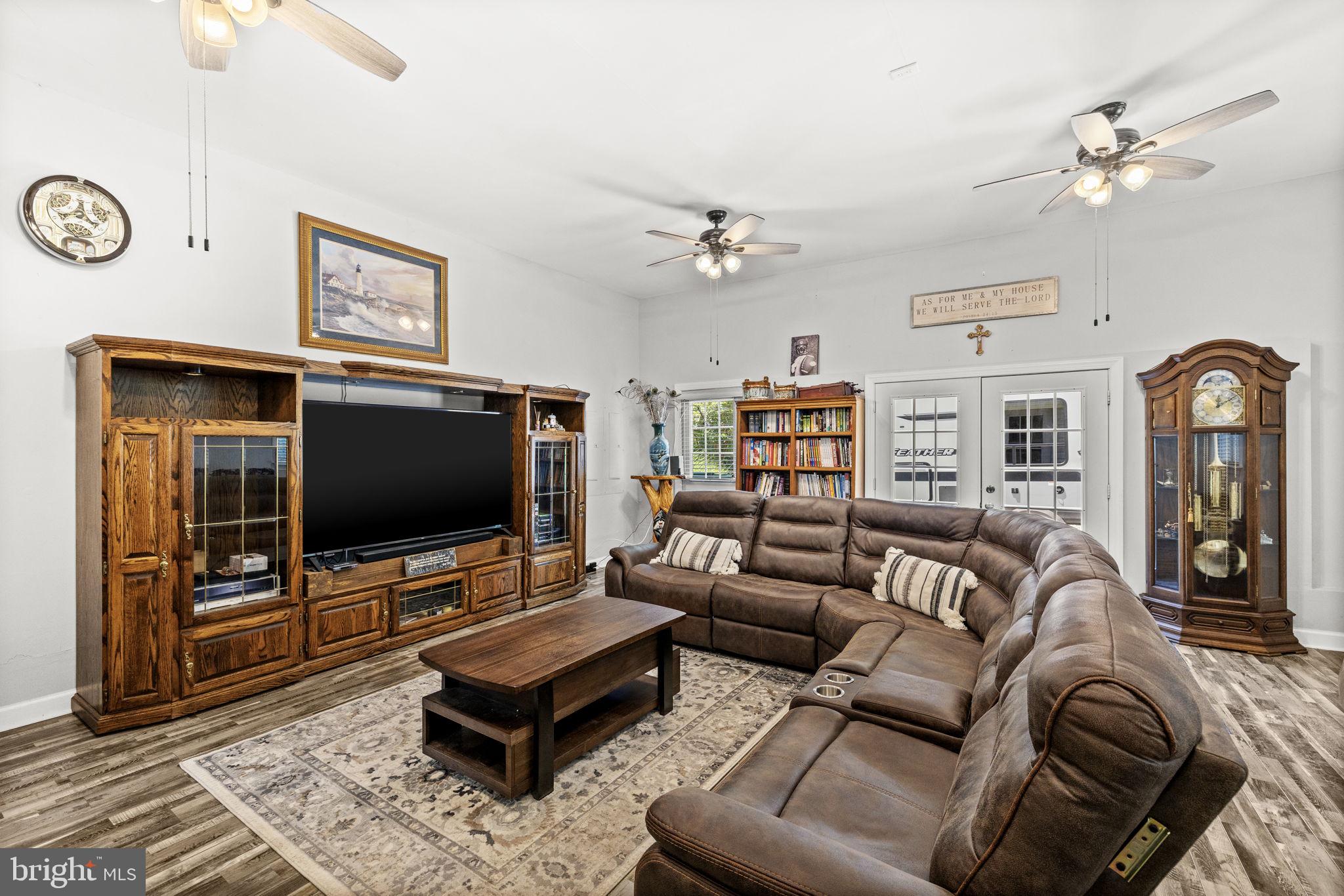 621 621 Ridgemont Drive, Louisa, Virginia, 23093, USA, 5 Bedrooms Bedrooms, ,3 BathroomsBathrooms,Residential,For Sale,621 Ridgemont Drive,VALA2010174